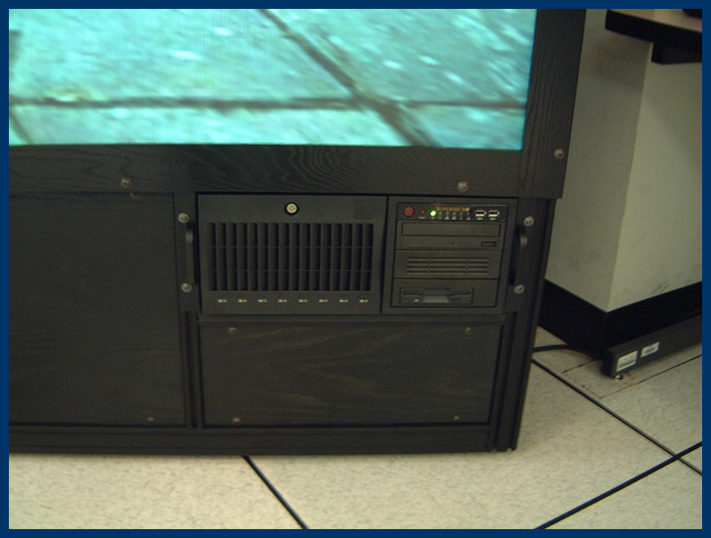 Photo of VisBox-X1